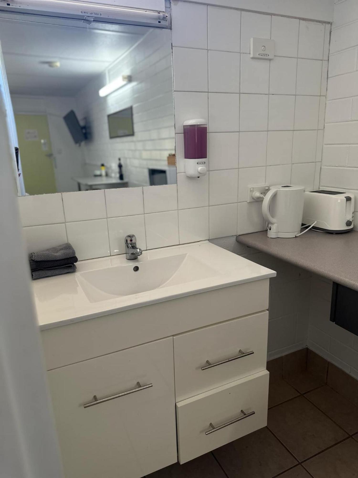 24Hourcheck-In- Bridgewater Motel-Victoria-Australia Bridgewater On Loddon Eksteriør billede